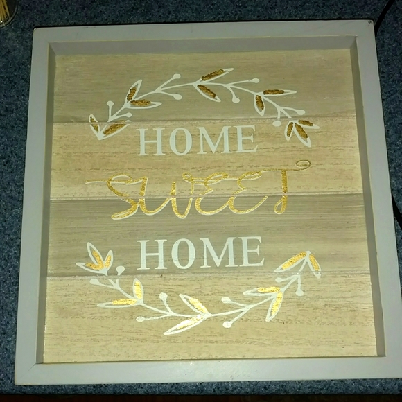 Home Sweet Home Sign - Picture 1 of 3